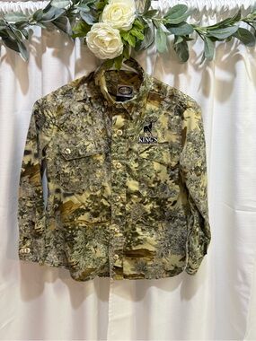 King's Outdoor World Youth Desert Shadow Camo Button Down Shirt Size 10